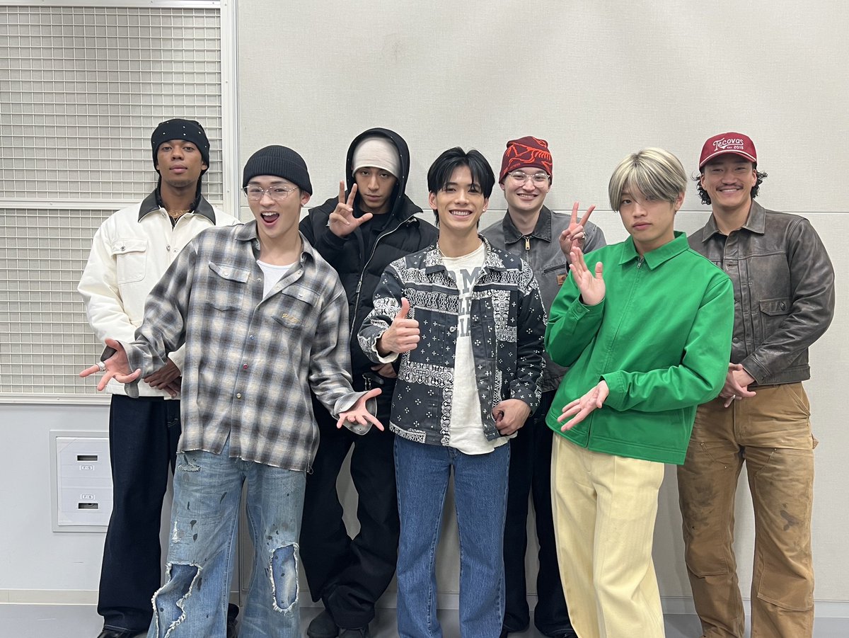 6pongimetaRADIO's tweet image. /／
本日もご視聴ありがとうございました！
#PSYCHICFEVER の #六本木メタメタRADIO
\＼

今回は『「リスナーからの100の質問」100個目指すぞSP』でした！
これで紹介した質問は全部で61通に!!

本日のアーカイブは
11/28(金) 12:00〜 Podcastで配信予定です📻✨
お楽しみに！

#メタラジ…