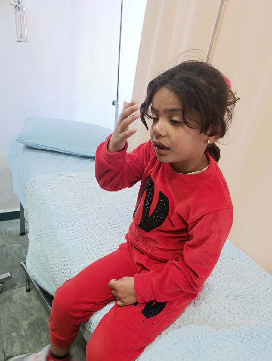 DohaA13597's tweet image. #urgent
Please check and help me, my daughter Mai is an orphan.
Peace, mercy and blessings of God be upon you 
Today my daughter Mai was admitted to the hospital due to the cold weather. She has gastroenteritis and pharyngitis.
Her temperature is high
justgiving.com/crowdfunding/D…