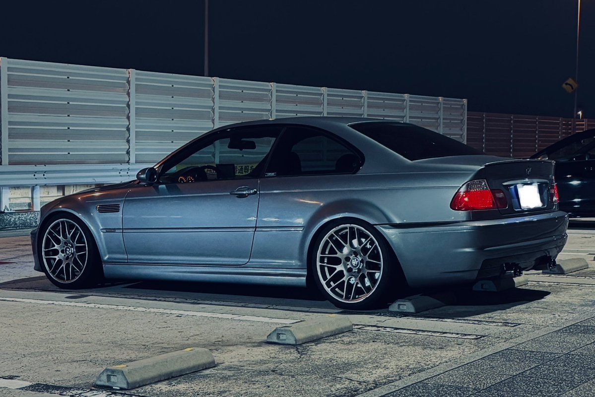 shogo0714_'s tweet image. E46 M3 売ります
左ハンドル / SMG2 / サンルーフ / 車検1年付 / シルバーグレー
SACLAM Spec2マフラーで直6NAの官能的な音を体感できます
エンジンも好調で整備もしてきたので安心して乗れます
興味ある方はご連絡ください

#e46m3 #車売ります #bmw