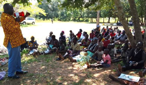 Westniletodayn2's tweet image. #Westnilenews #KigeziNews BERNARD ATIKU: WE ARE PREPARING RESIDENTS OF AYIVU WEST TO BENEFIT FROM CITY westnilenews.com/?p=7923 @HonAtikuBernard @2008gomu @jalleerick82326 @AruaInfocenter @phifymuzic @Judimats083 @KLakareber @MercyAhimbisib2 @karamojanews22 @pride_shots