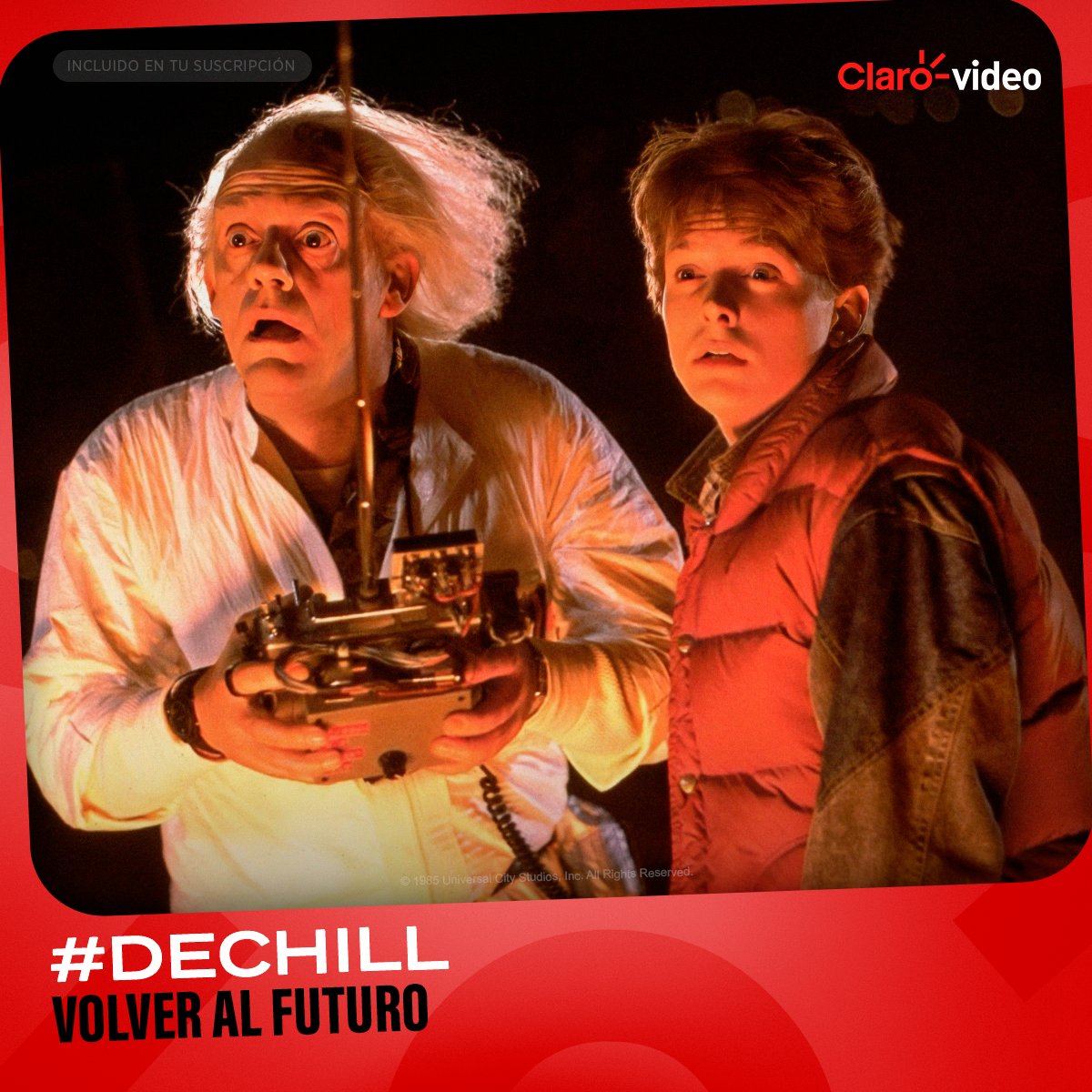 ClaroVideoMx's tweet photo. ¡El #TioClaro te invita a dar un rol en el DeLorean! 🚘 ⚡️ ¡Dale PLAY a 𝗩𝗼𝗹𝘃𝗲𝗿 𝗮𝗹 𝗙𝘂𝘁𝘂𝗿𝗼! ⏱ 😮 https://t.co/U71DK5mf3e #DeChill https://t.co/3elGMumMto