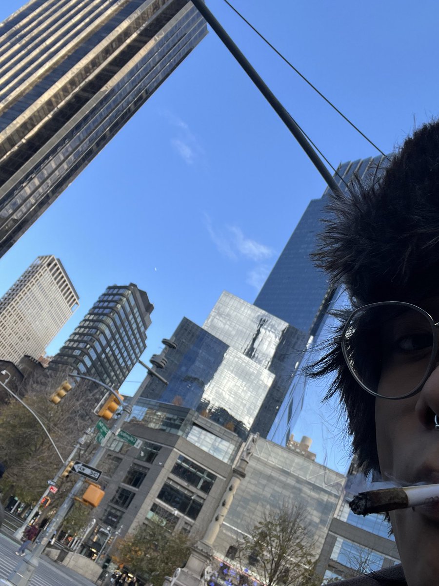 GM from new york + morning spiff! ☀️