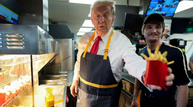 Just applied for a <a href="/McDonalds/">McDonald's</a>  manager role today. Let’s see how it goes.

Thank you <a href="/realDonaldTrump/">Donald J. Trump</a> for the opportunity 🫶