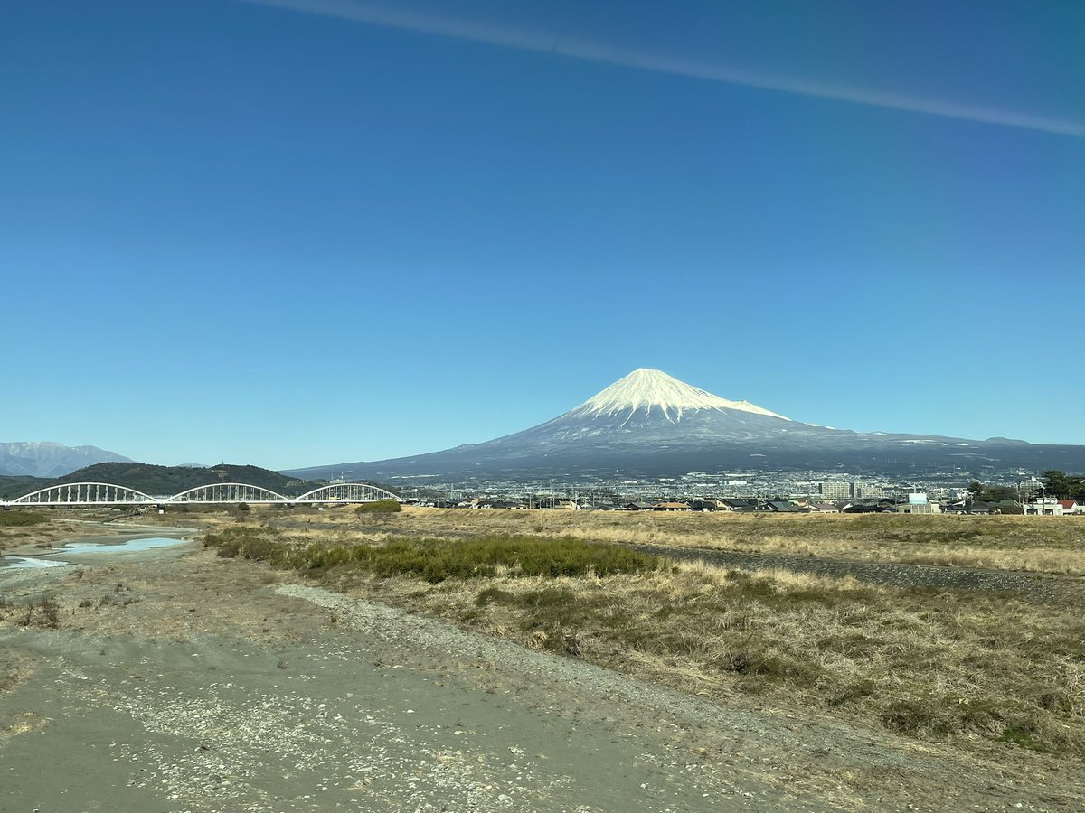 ㊗️#GIFT から1000日🎊
どんどんぱふぱふ〜〜🥁🎺

単独ショーで初めてチケットが取れた公演🎫
抽選結果を何度も何度も見返したなぁ🥹

あの日の記憶は今も、そしてこれからも
ずっとずっと宝物🧊🎁

#羽生結弦
#羽生クラスタ空部