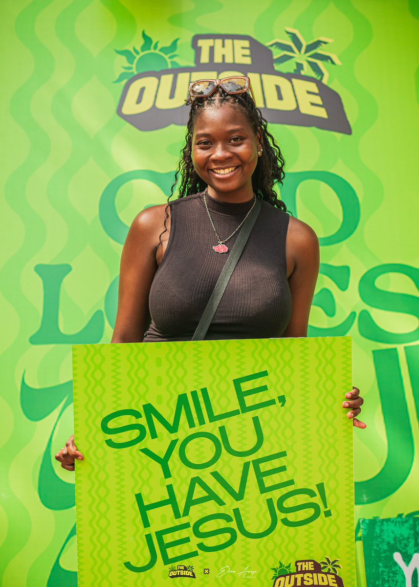 oasisgatherings's tweet image. Ticket pre-sale ends today and you’ve still not bought your tickets? 👀

Please rush to our bio and grab yours quickly.
We all know that one “I’ll do it soon” person 😂

Tag them in the comments to rescue them👇🏾
 
🔗| theoasisgatherings.com/outside/ 🎟️