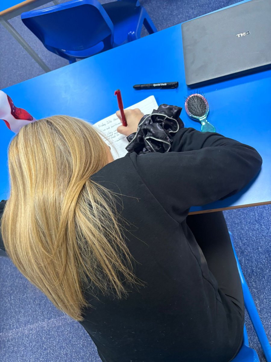 reintegreat's tweet image. 📚✨ This morning, our Year 10 group took a deep dive into the world of “Crime &amp;amp; Punishment”! 🔍💡 Engaging discussions filled the classroom as students explored the themes and characters of this classic. 🕵️‍♂️📖 Great job, everyone! Keep up the amazing work! 👏🙌 

#Year10…