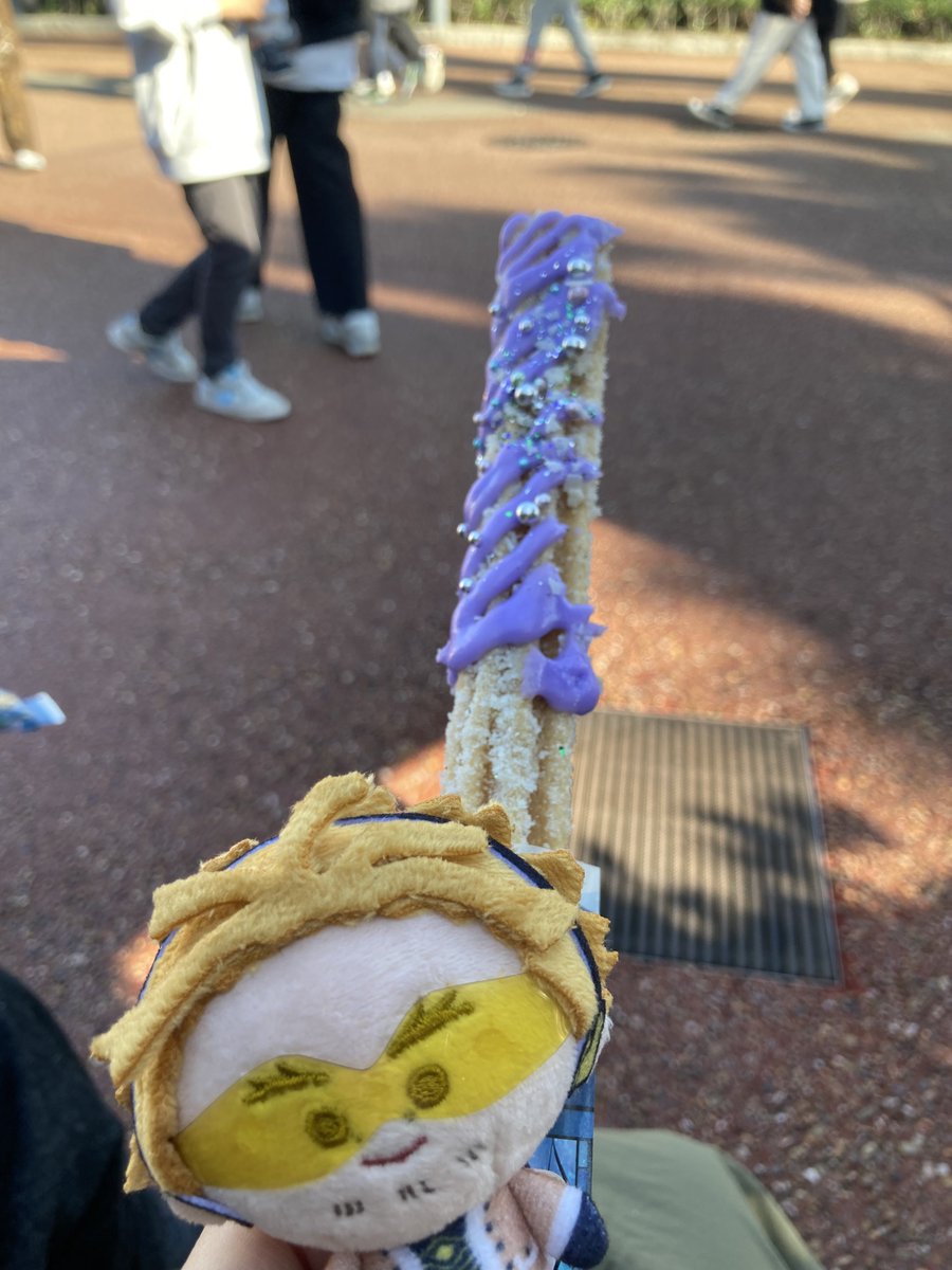 045suke's tweet photo. 四半世紀ぶりのユニバ楽しかったな〜〜〜まだ1週間たってないけどもう行きたい https://t.co/Loe2BbV3Ef