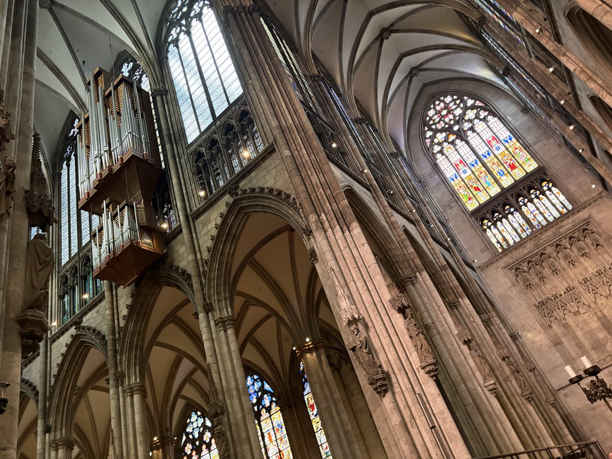 Alex Hughes tweet media