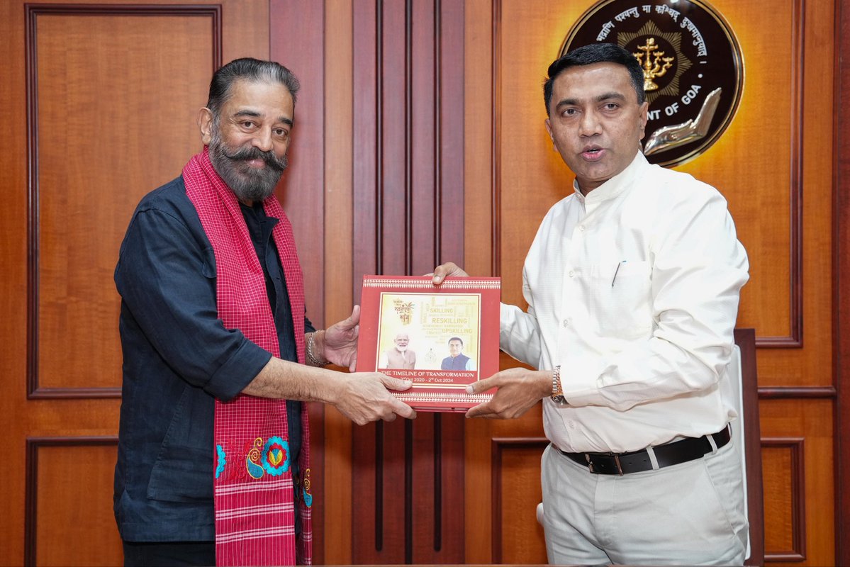 ikamalhaasan's tweet image. Today, during my visit to Goa for the IFFI Festival where Amaran was featured, I had the pleasure of calling on the Hon’ble Chief Minister of Goa, Shri @DrPramodPSawant, at his residence. I thanked him for his gracious hospitality and we had an engaging conversation on Goa’s…