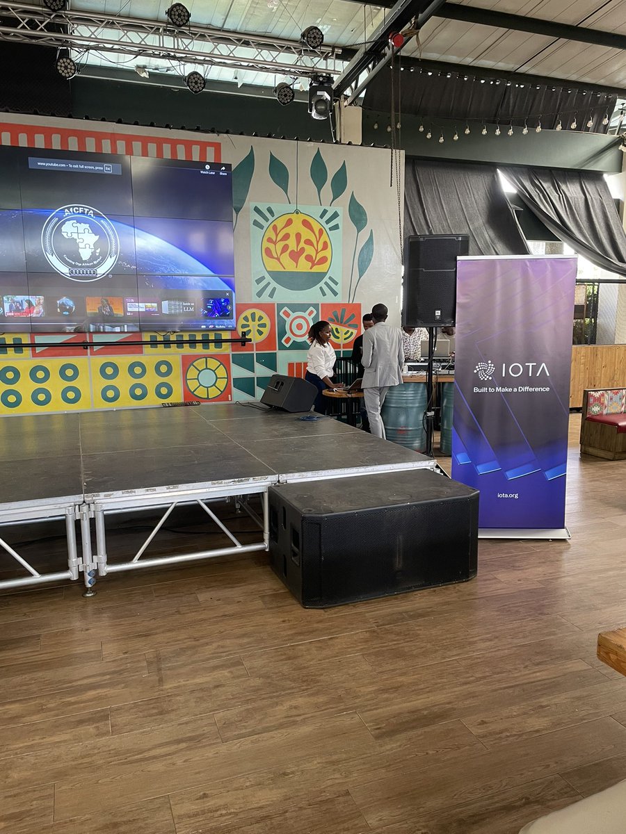gino_osahon's tweet photo. Hey Nairobi, your boy is here to bring some awesomeness to you. Let’s make this event awesome. 🫡💪🔥🙌🏿. #IOTA  #IOTANairobiMeetup #DeveloperAdvocate https://t.co/gTRuGvNQaW