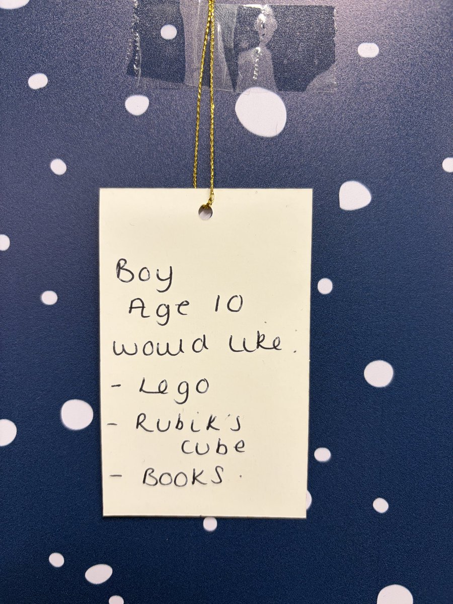 lync_active's tweet image. 🎁 Gifts are already coming in for our Christmas Toy Appeal - thank you to everyone who’s donated so far! ❤️

We still have a few tags left at Lync Active if you’d like to get involved and make a child’s Christmas brighter 🌟

#ChristmasToyAppeal #LyncActive #GiveBack