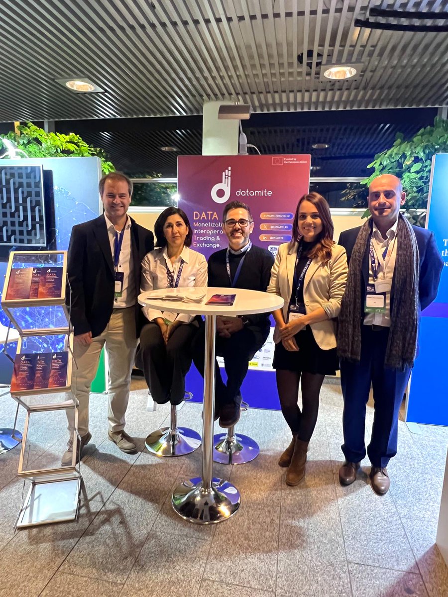 ITI_TIC's tweet image. #EBDVF25 ha sido una edición clave para ITI, no solo por nuestra presencia, sino por la solidez de las 4 iniciativas que hemos presentado: @DATAMITE_EU (coordinado por ITI), #AI4Europe uno de los proyectos que contribuyen al desarrollo de la @AIonDemand, EUDATA+, un clúster de 7…