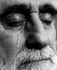 الذي اختار الصمت، سبق له أن قال كل شيء  ."

- فيودور دوستويفسكي