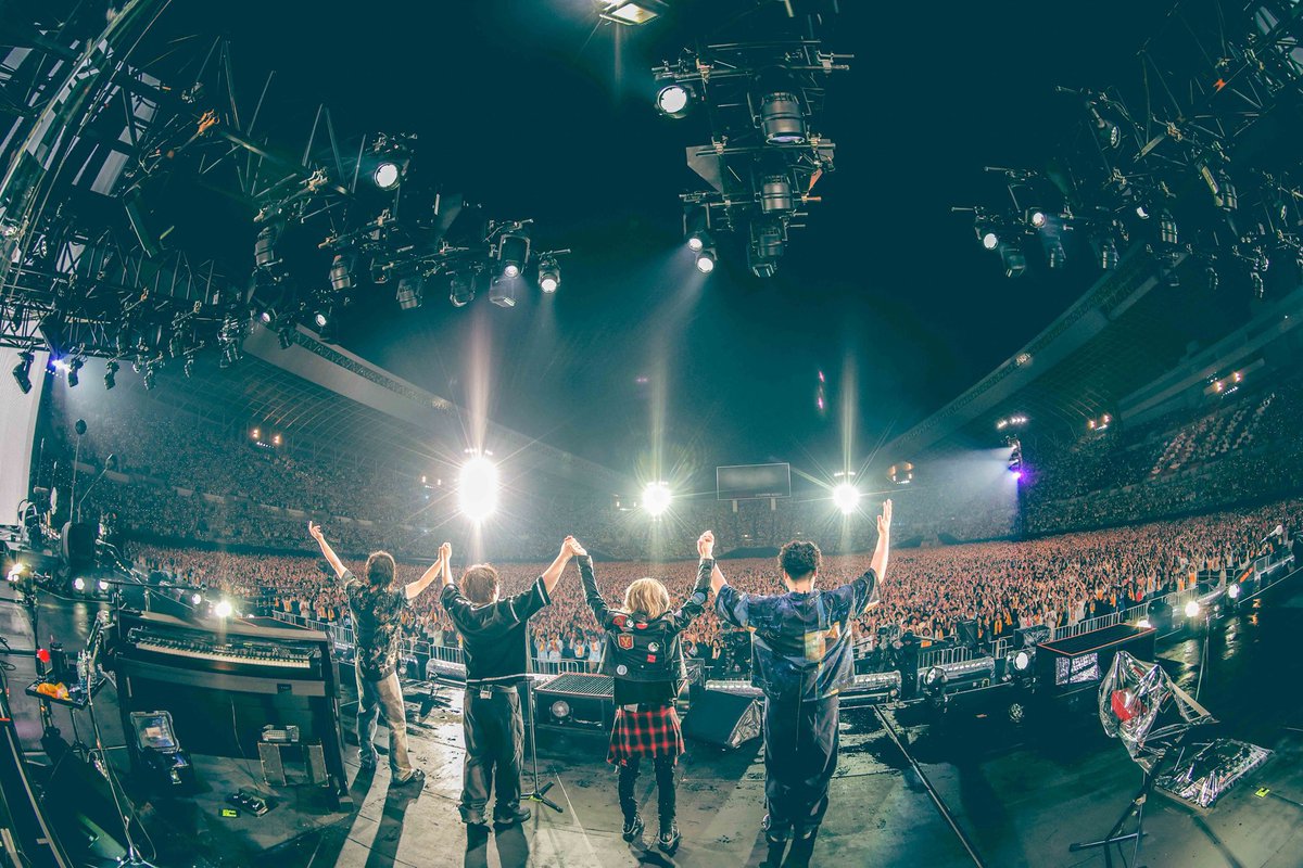 2025年 5月 Offcial髭男dism 9月 Trysail 11月 angela 今年はこちらの3