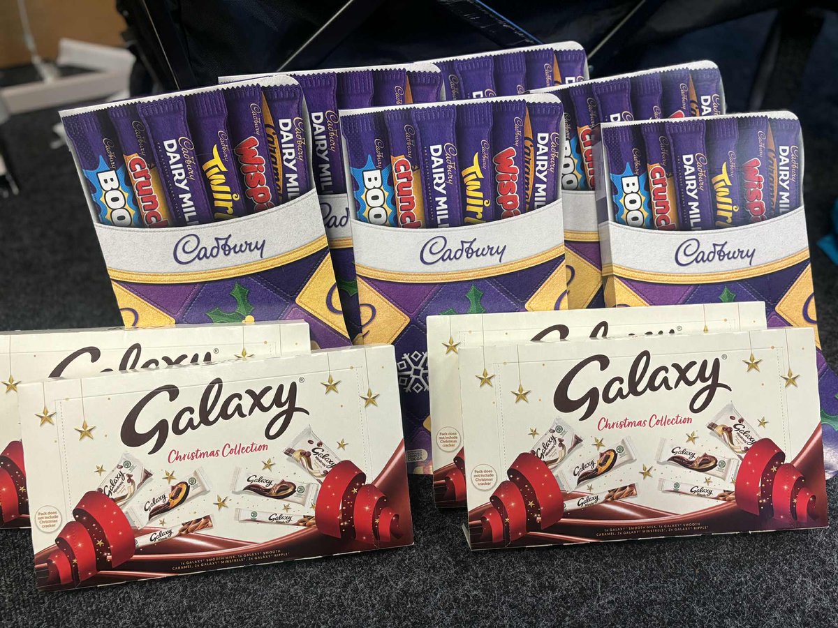 Big thank you for this collection of selection boxes from a generous donor! Ready to give out to the families we support 💗🎅✨️