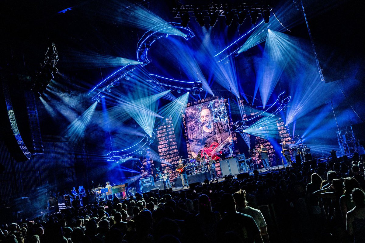 Robelighting's tweet photo. Fenton Williams & Aaron Stinebrink enjoy developing imaginative lighting schemes to keep the Dave Matthews Band looking fresh for their massively popular summer tours working with TMS in Omaha & @Robelighting #iFORTE, #Spikie, #MegaPointe & #RoboSpot systems. https://t.co/2aecIQT3DJ