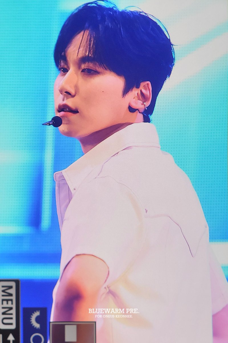 251121 [H_OUR, US] in JAPAN  
건희 프리뷰💙

#원어스 #건희 #ONEUS #KEONHEE #파란건름이