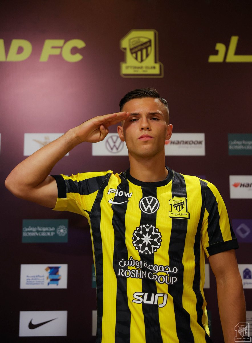 alaa_saeed88's tweet image. 🛑 سيغيب لاعبي #الاتحاد ( محمدو دومبيا .. سيميتش .. روجر ) عن مباراة اليوم امام الرياض

#الاتحاد_الرياض