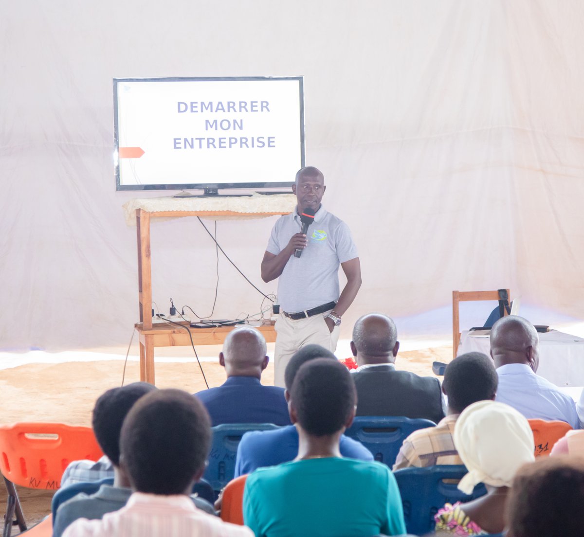 ONGSOPADI's tweet photo. En marge de la célébration de la Semaine mondiale de l’entrepreneuriat, l’ONG SOPADI, en partenariat avec la Burundi Shining Star University (BSSU) de Nyamutobo, a lancé ce jeudi 20 novembre 2025 un ambitieux projet d’incubation des jeunes. 

#entrepreneuriat https://t.co/Mk2RtrXeTo