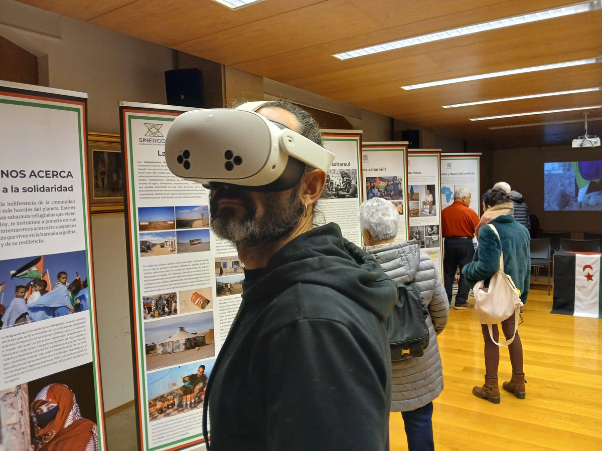 Atzo "🇪🇭 La realidad que nos acerca", Saharari buruzko erakusketa ikusteko aukera egon zen Vinculo etxean.

Ayer visitó la casa del Vinculo de Gares la exposición sobre el Sahara "🇪🇭 La realidad que nos acerca".

#HamabostaldiInternazionalista

#QuincenaInternacionalista