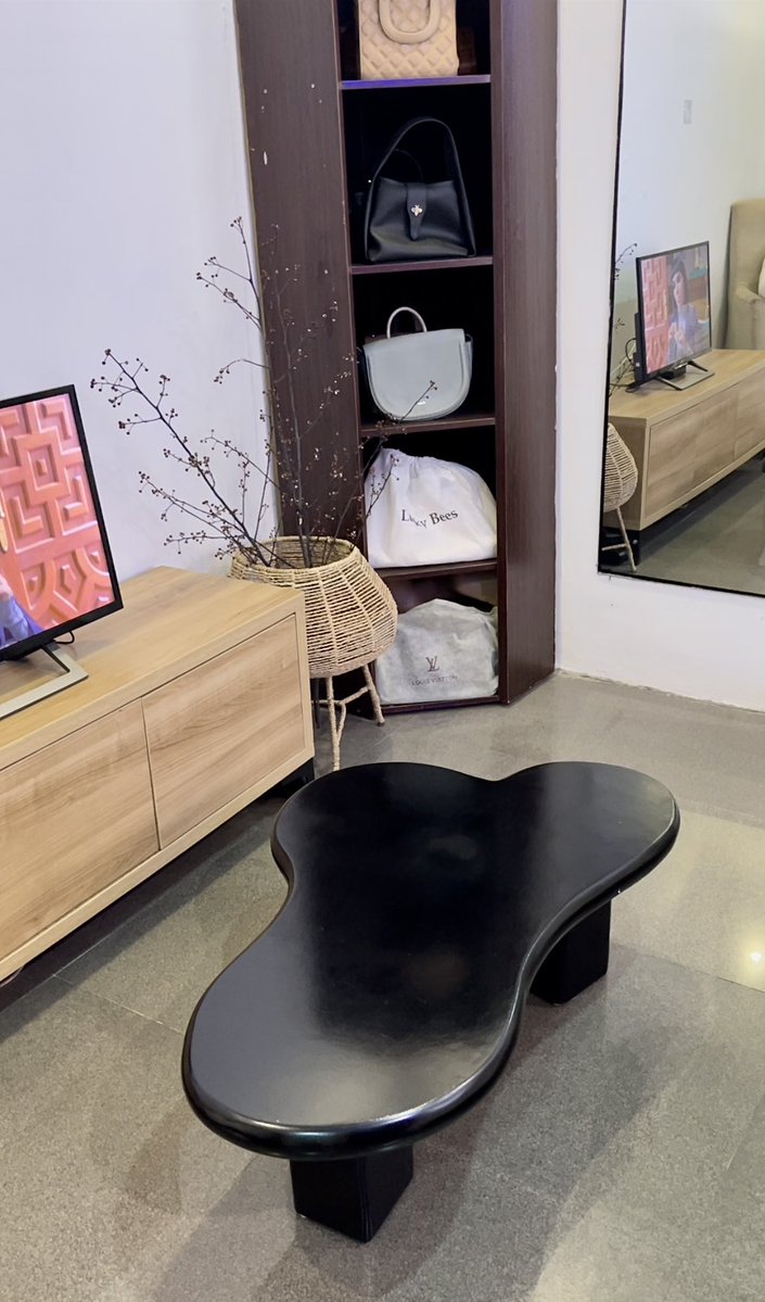 nma_black's tweet image. As a minimalist, I love this Nara center table so much 🥹😍 @ArchitectBorah