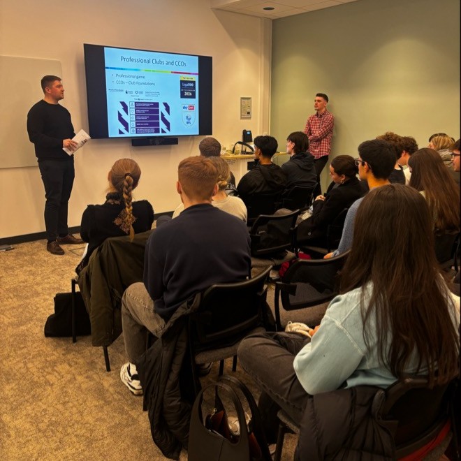 NCLalumni's tweet image. Last week, we welcomed alumni back to campus to share their career journeys in sport with our student community and @nclcareers 🎾⚽ 

Thank you Amelia Hooper, Daniel Delsol-Lowry, Jonathan Steel, Ollie Bell and Tom Seed for inspiring the next generation of graduates! 👏