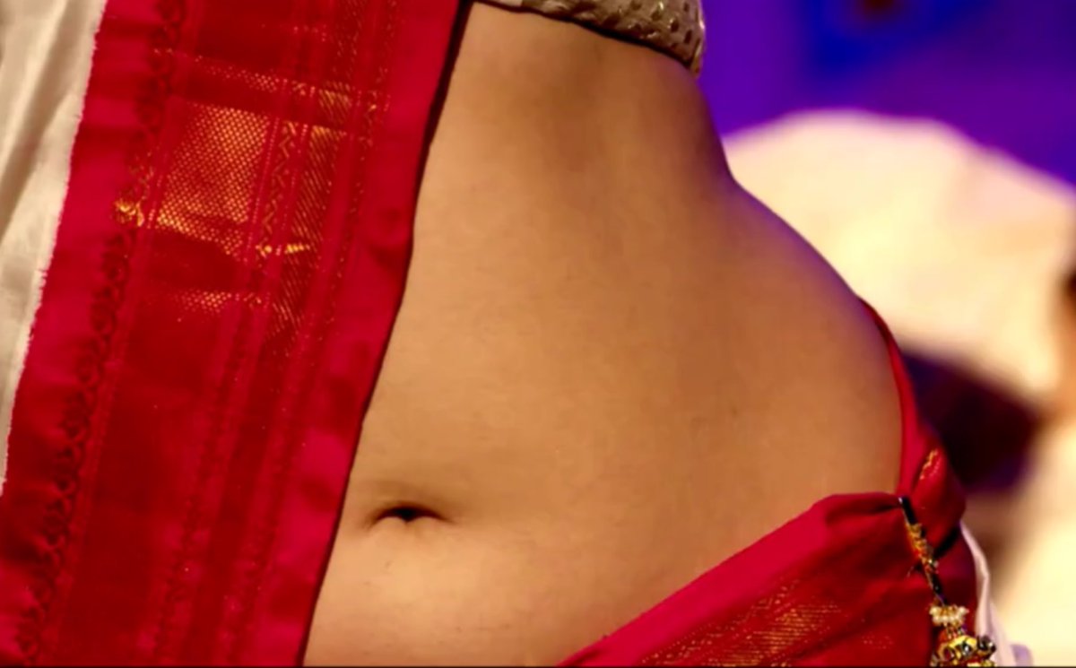letsnikkk's tweet image. Her curves❤️‍🔥 #AnushkaShetty