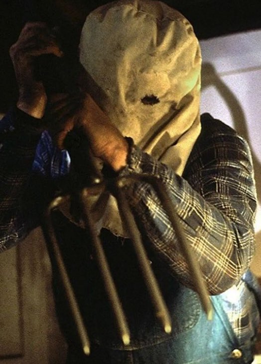 #GhoulMourningManiacs!! It’s FRIGHTday!! Here’s Jason trying to get that cherry tomato in the salad bar…