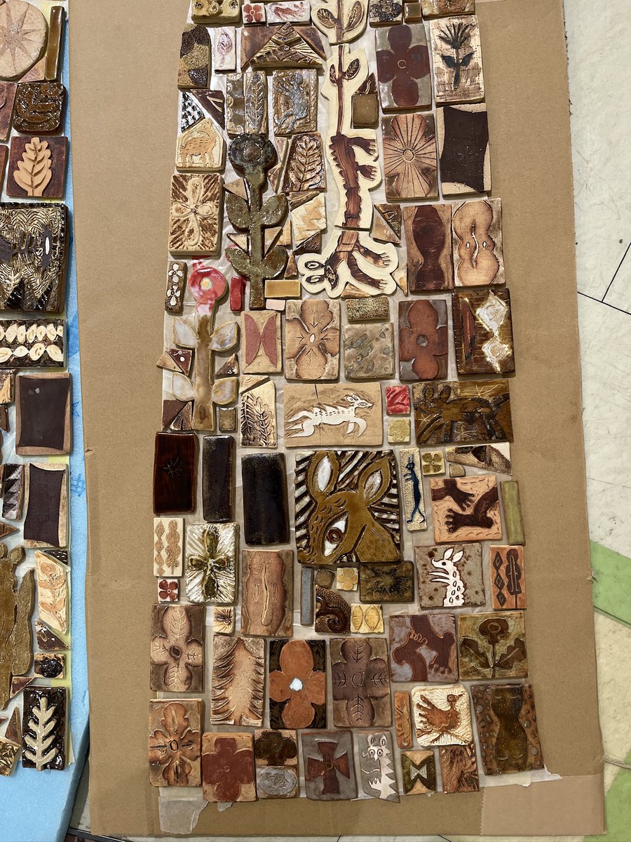 ずっとタイル作り続けている