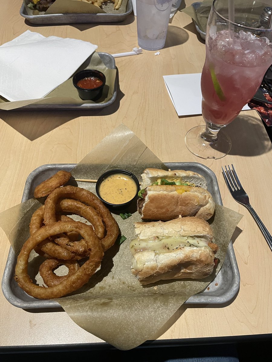 MIAMI WHITE WINS NACE PLAYOFFS!!! 🫡🫡🫡

So proud of the entire team for our amazing performance and effort across the entirety of the season, I could not be more happy with how we did!

I can’t wait for many more seasons (and wins) to come!