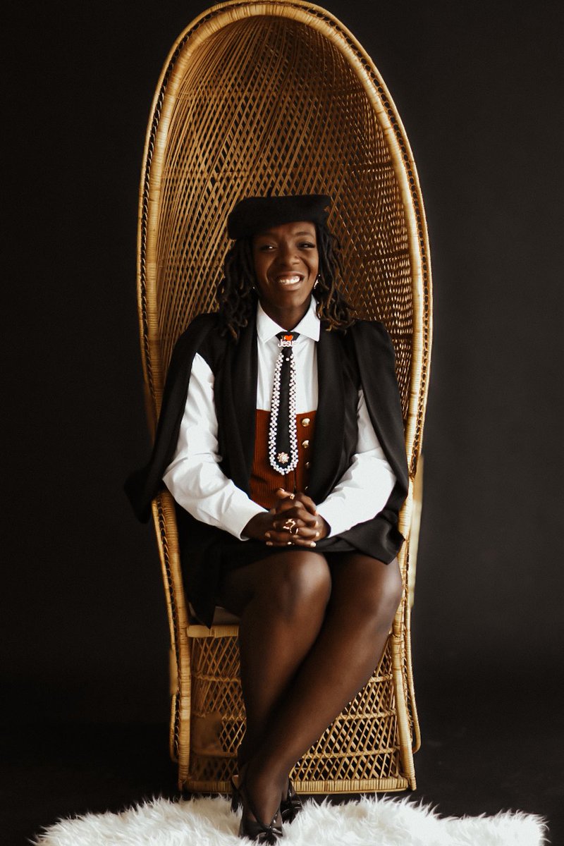 _ChristianWay's tweet photo. Really proud of this shoot too. Her skin, her beauty, her Haitian roots—everything about her is so majestically demanding. And of course, we had to use the iconic wicker Peacock chair for the culture ✊🏿 
#nikonphotography https://t.co/YMpY3GvMcs