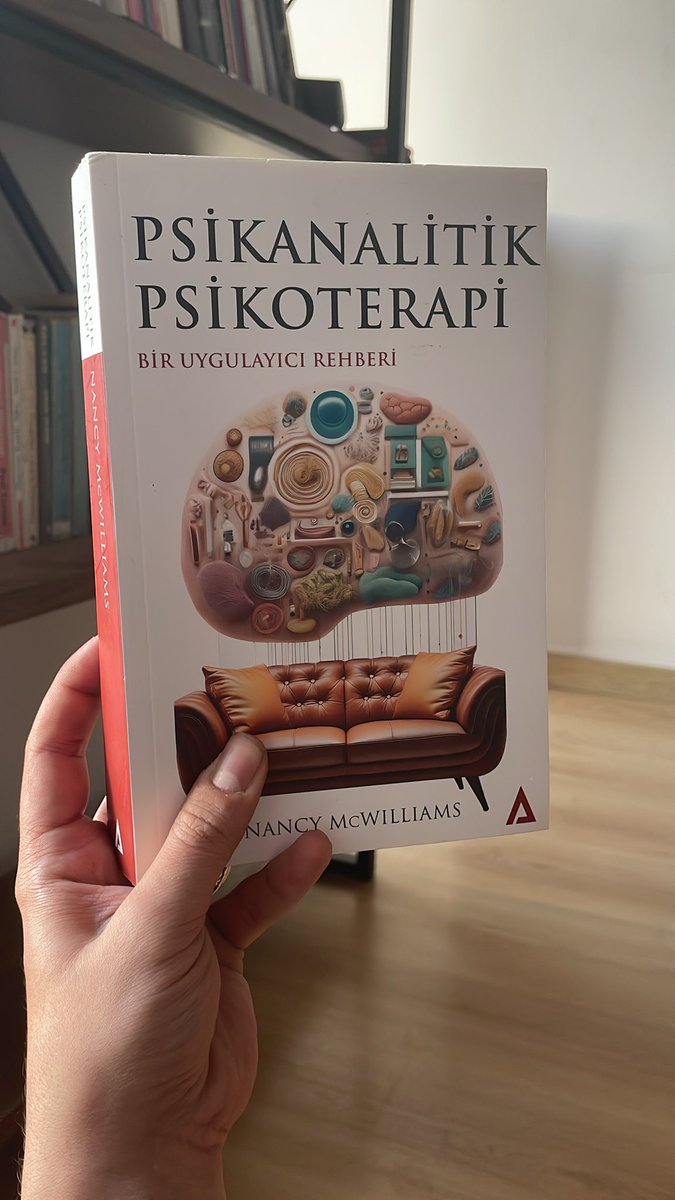 15.000 TL’ye 9 terapi ekolü + 13 psikolojik test eğitimi ve klinik görüşme teknikleri eğitimi alacağınıza 400 TL’ye bunu alın bence
