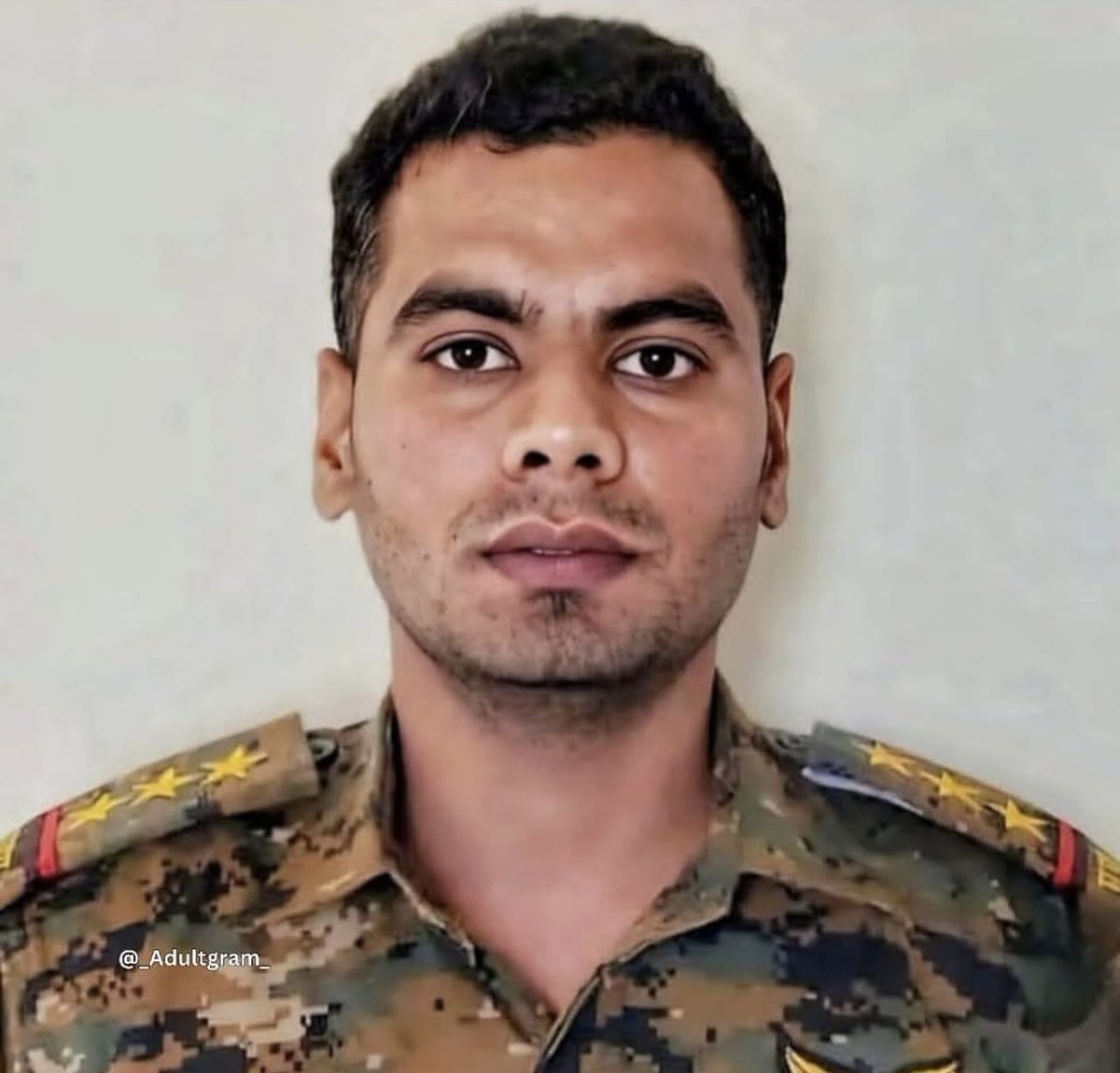 अलगाववाद खत्म करना है तो

100₹ से बड़ा नोट बंद करिए

1,000₹ से ऊपर कैश लेनदेन बंद करिए

10,000₹ से ऊपर आधार अनिवार्य करिए

नार्को पॉलीग्राफ ब्रेनमैपिंग टेस्ट करने, 100% संपत्ति जब्त करने, नागरिकता खत्म करने और 01 वर्ष में फाँसी देने के लिए कानून बनाइये

<a href="/PMOIndia/">PMO India</a> <a href="/narendramodi/">Narendra Modi</a>