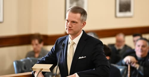 Nigerians Have Lost Trust in Their Government — US Congressman Riley Moore tinyurl.com/4m79nw2x