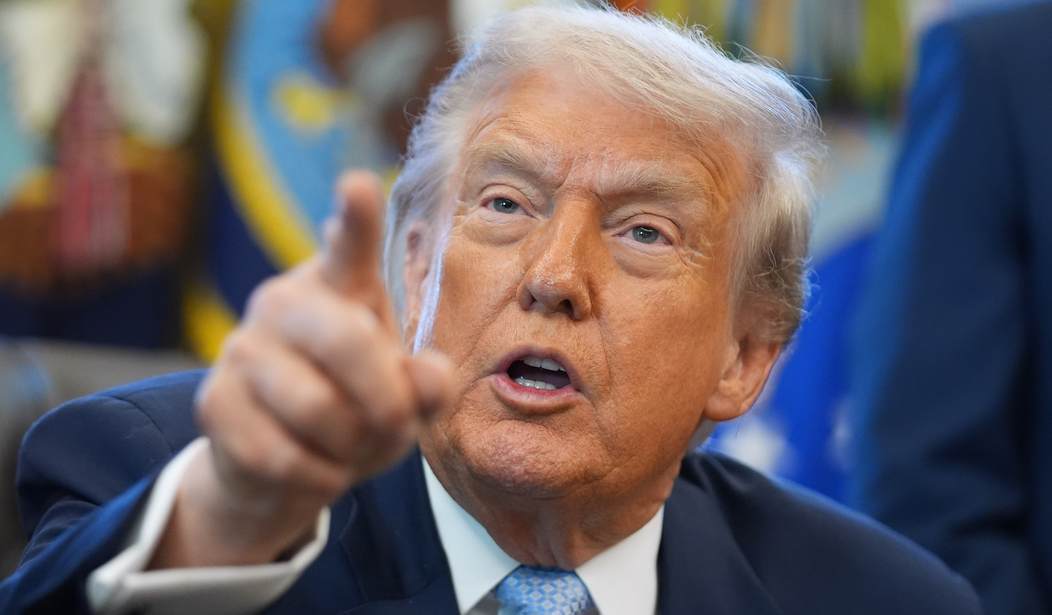 dustinemills47's tweet image. Mr President Donald J. Trump has released a peace proposal to end Russia — Ukraine war

It&apos;s has 28 parts on scripts with full plan...