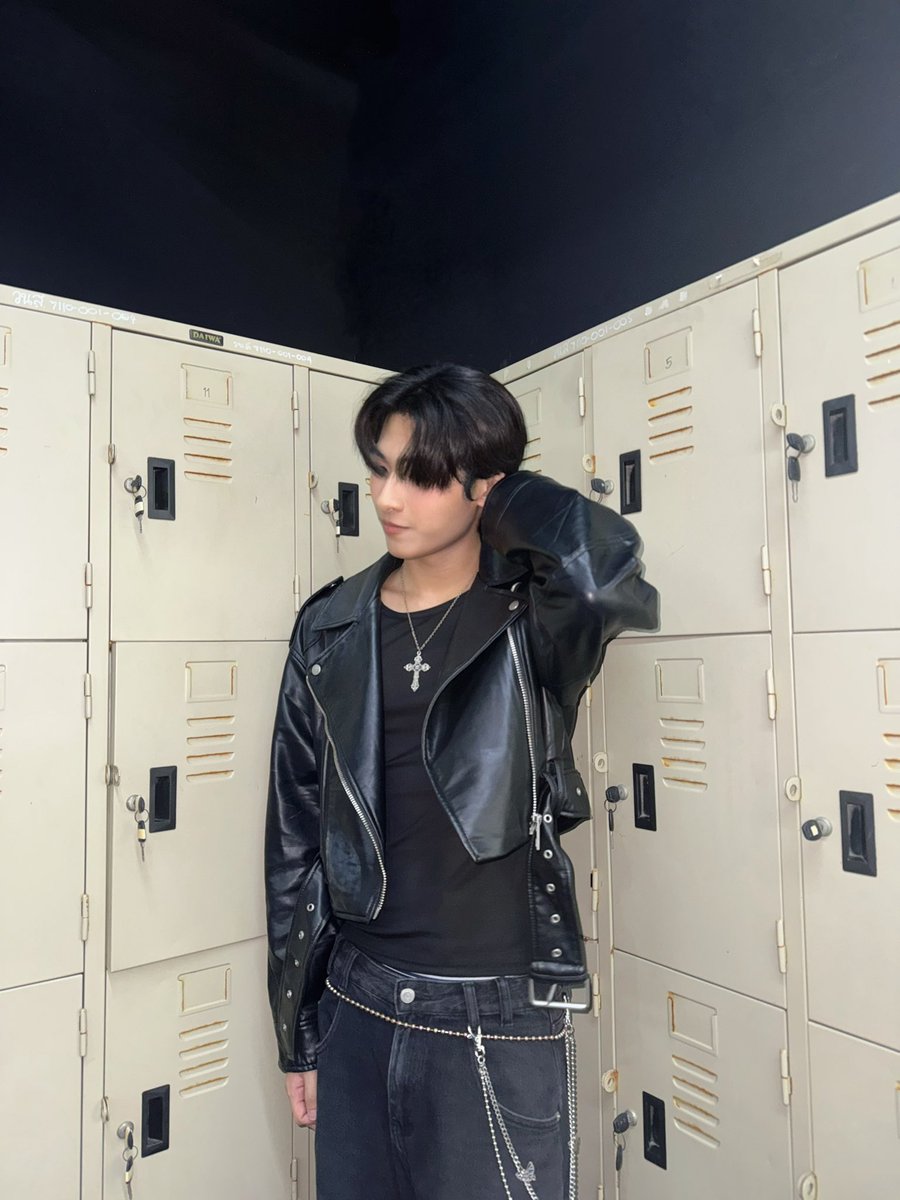 _sunkrub's tweet photo. 🤘🏻🎧🖤 #sunppk #smocosci https://t.co/mSZYVrYbGt