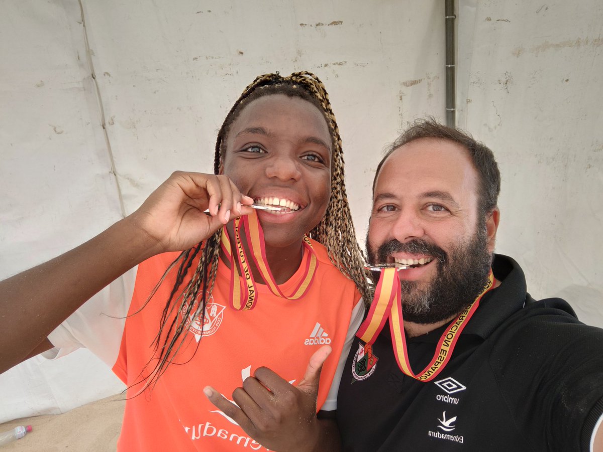 Ernesto Sánchez tweet media