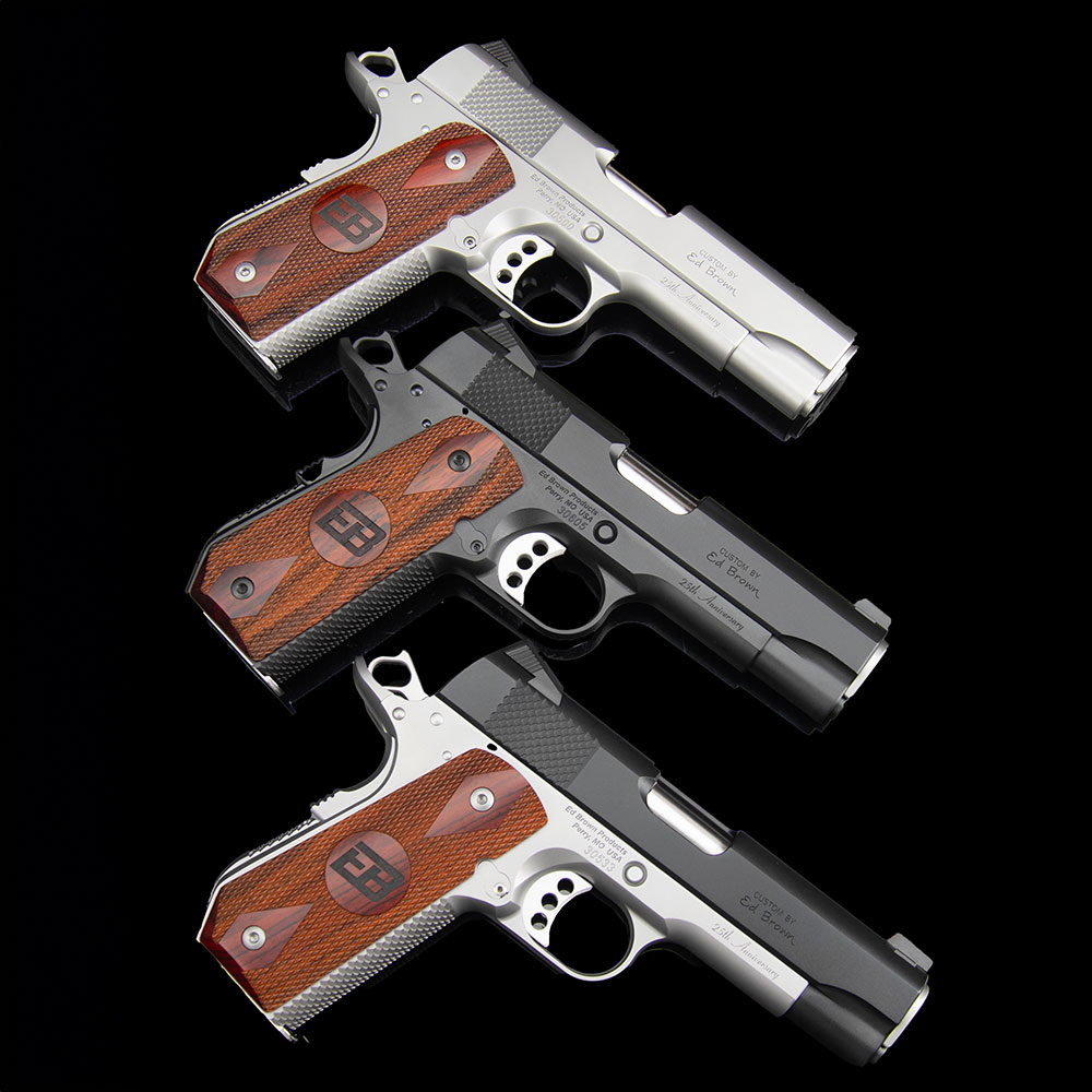 EdBrownProducts's tweet image. The year is coming to an end, don&apos;t miss out on your opportunity to pick up a Kobra Carry 25th Anniversary Edition. Got one? Show it off!