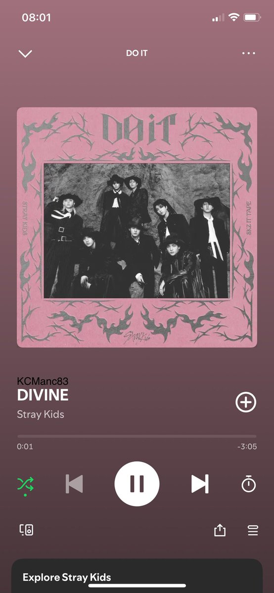 KcManc83's tweet photo. Stopping to take these screenshots was tough because I was too busy dancing. Stream Do It ✨

#StrayKids #스트레이키즈 #DO_IT #SKZ_IT_TAPE #Do_It #신선놀음 #DIVINE #Do_It_BurningTime #신선놀음_BurningTime https://t.co/pjEKbGhqSK