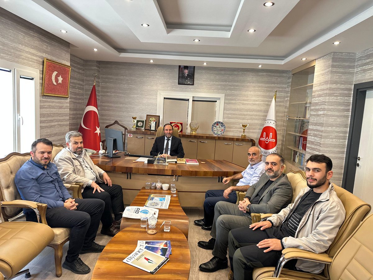 agdhatay's tweet image. AGD Hatay Şube Başkanı Serkan Bulut ve Yönetim Kurulu Üyelerimiz İskenderun İlçe Müftümüz Sn. Dr. İhsan İLHAN&apos;ı ziyaret etti.