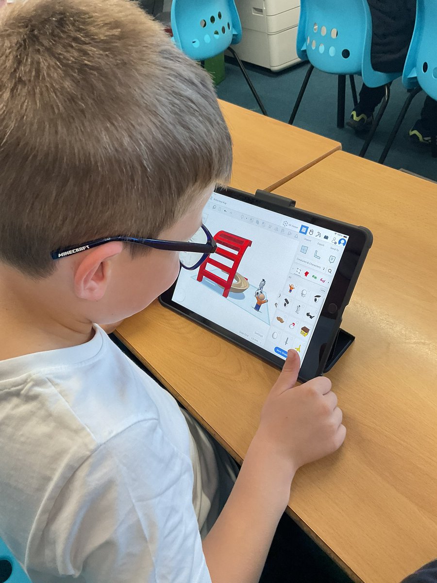 StanleyGrovePri's tweet photo. In Computing lessons Class 3 have begin creating a 3D playground design using the app TinkerCAD. #stgroveComputing https://t.co/Cmcg3rrpi6