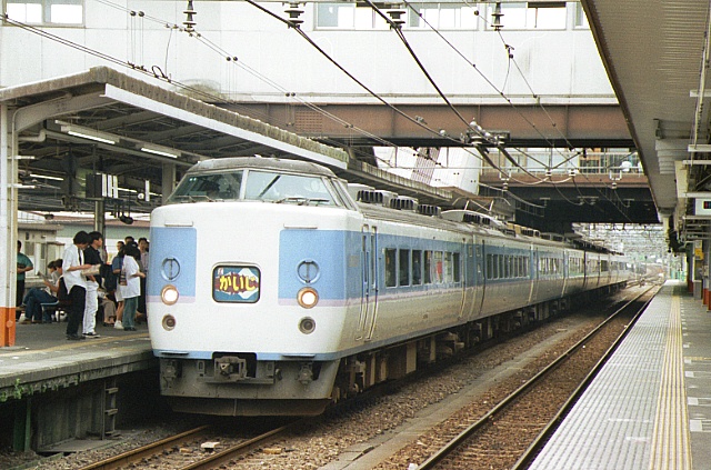 enaokun03's tweet image. 形式別再構築編、１９９８年６月首都圏編、ニコンで八王子にて４カットです。
#私とニコンで見た世界
#F90