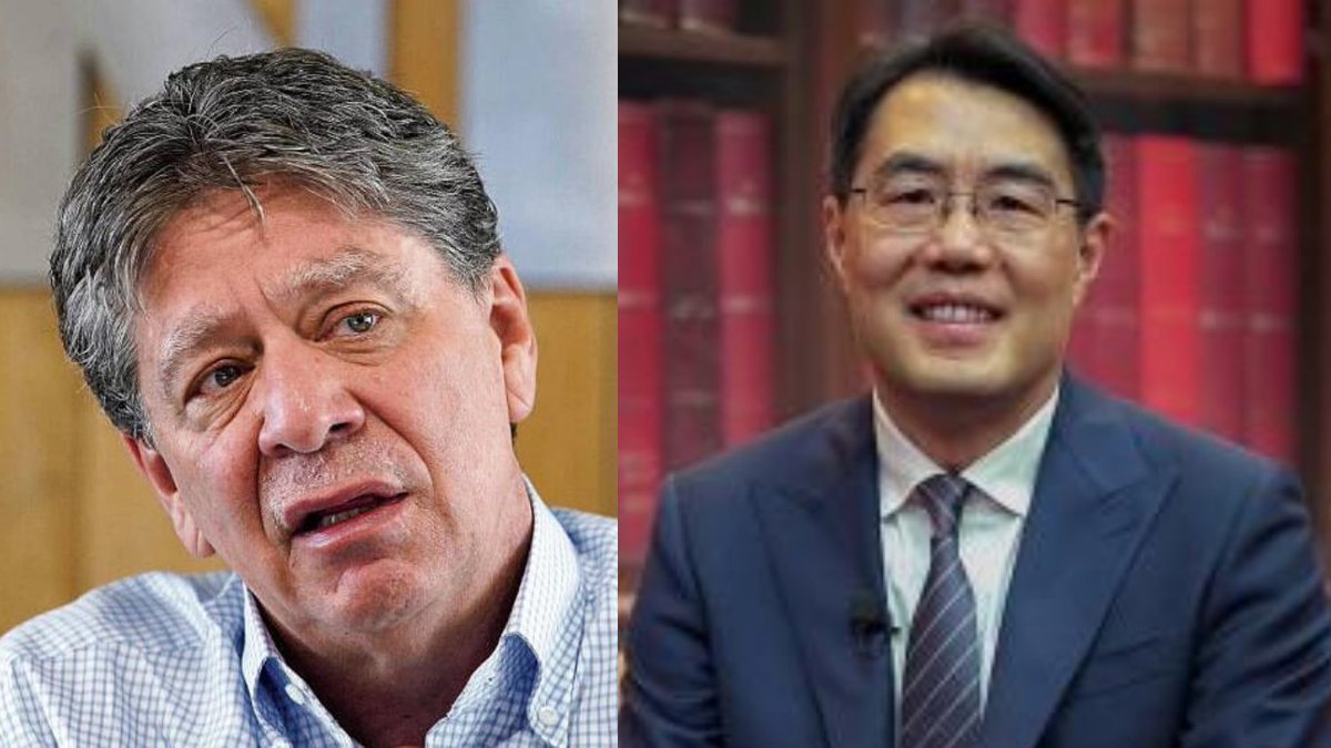 ELTIEMPO's tweet image. 🔴 Presidente de la @ANDI_Colombia, @BruceMacMaster, denuncia injerencia de China  en asuntos internos, a raíz de decreto que pondría en riesgo industria de Colombia. Hubo cruce de trinos con el embajador @zhu_jingyang⏩ eltiempo.com/economia/secto…