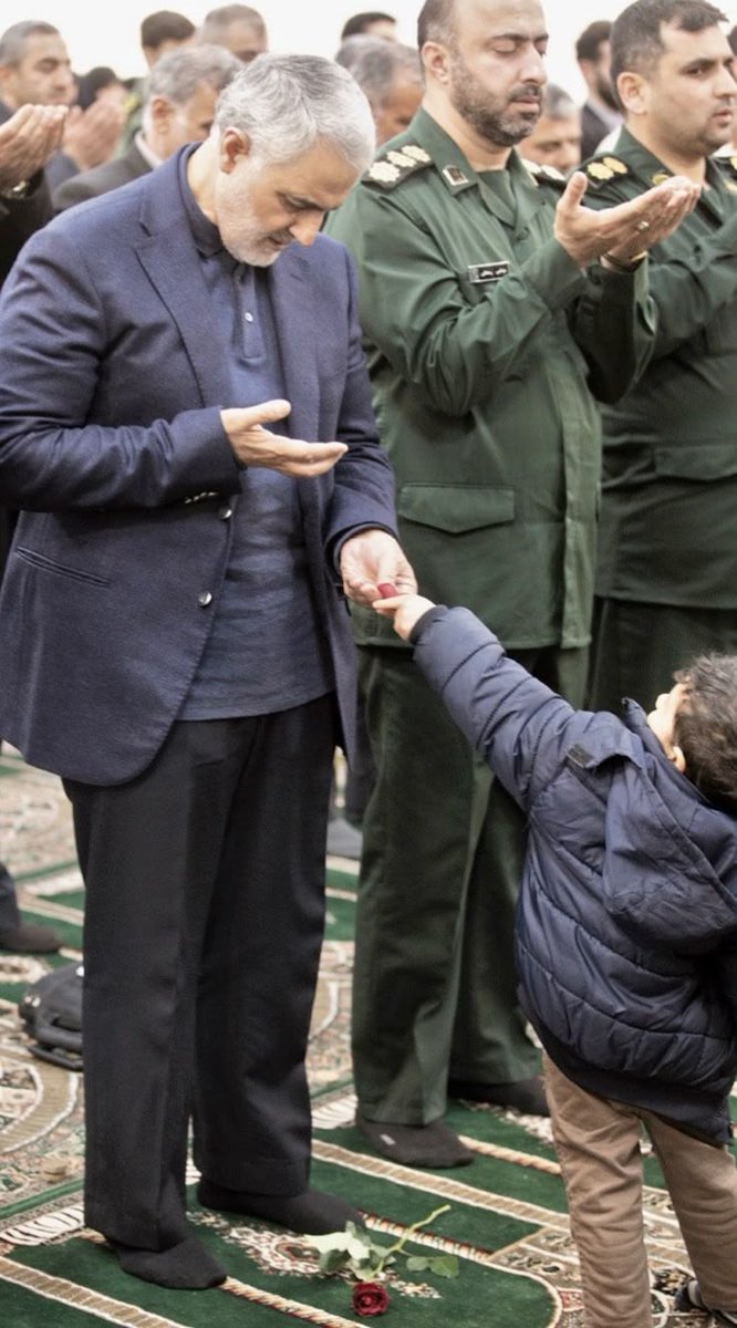 مردان خدا پرده پندار دریدند...

#فالوبک_فوری
#حمایت_انقلابی