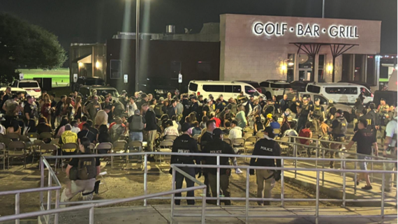 ICEgov's tweet photo. ICE and FBI Texas team-up at Tren de Aragua nightclub takes down 27 suspected TdA gang members among 150 illegal aliens arrested:

Law enforcement also seized cocaine, three firearms and about $35,000. https://t.co/dfwo15cR0o