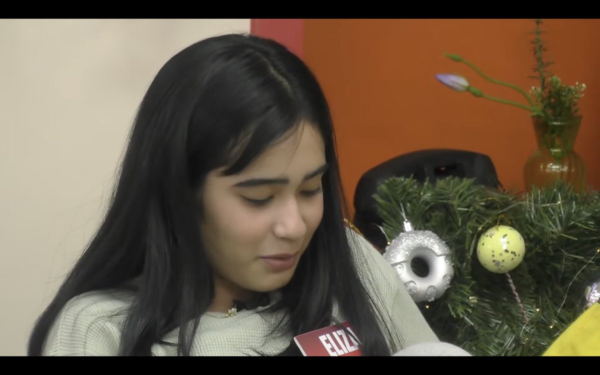 PBBabscbn's tweet photo. Laban kung laban, Miguel! 😍
San kaya patungo ‘to? 

#PBBCollab20GulongGulo https://t.co/vhR7KtgNHA