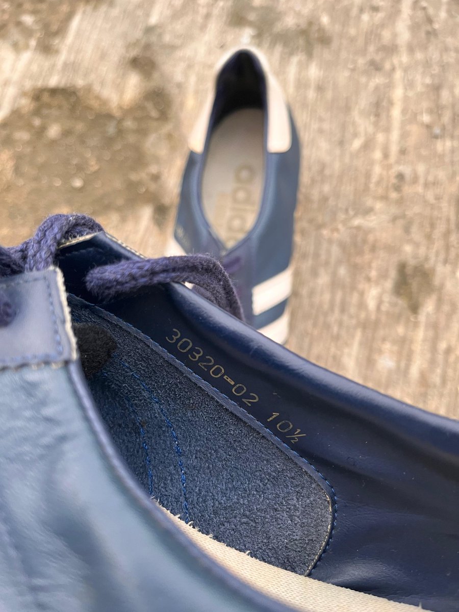 farizskmr's tweet photo. Vintage Adidas ROM 2000 made in Yugoslavia for sale
Size UK10.5 No og box
£145 delivered to EU, Asia, USA

Paypal payment FnF or add 4% for GnS

Ig @solecollections.id

#adidasvintage #vintageadidas #adidasspezial #adidasspzl #AdiFamily #3stripes4life https://t.co/jobjUW0veL