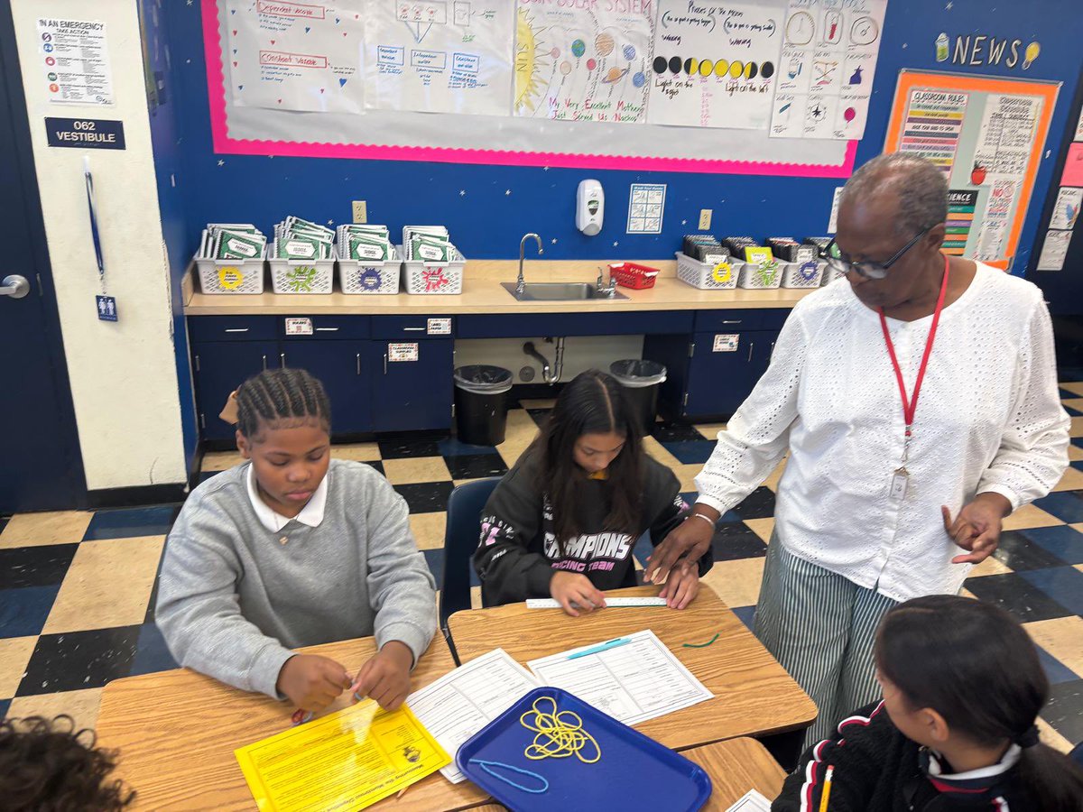 MDCPSSci's tweet image. Learning all about our Digestive System 🩻 @CaribbeanK8CT. 

Every day is an opportunity to infuse and love science @MDCPS. 

#YourBestChoiceMDCPS 

@AileenVega123 @WendyForteza @DaneMDCPS @NestorEMarcia @MDCPSSTEAM @AcademicsMDCPS @alexsantoyo75 @Kcscott1212