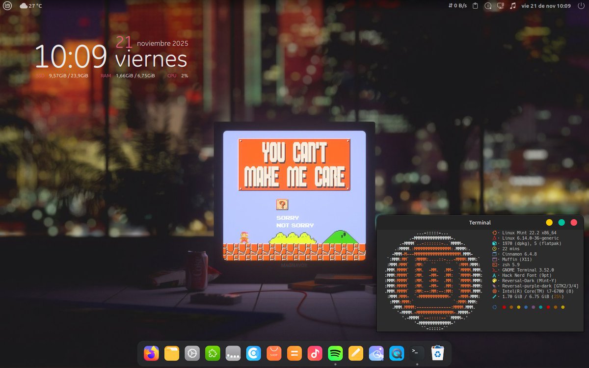 LinuxActual's tweet image. Como ya es tradición, os dejo mi #ViernesDeEscritorio con esta excelente distribución #LinuxMint 🐧

#Linux #Cinnamon #OpenSource #Softwarelibre #FOSS
