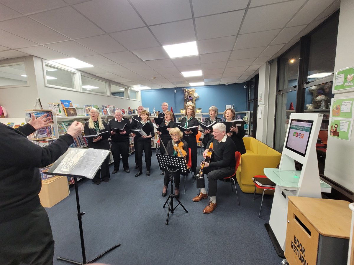 corkcolibrary's tweet image. Fermoy Library hosted a fabulous evening of traditional music, songs and stories with Mitchelstown Comhaltas, Claisceadal na gCarad, Yvonne Leahy, Ger Spillane &amp;amp; more.

Thanks to everyone who took part.

#Fermoy #FermoyLibrary